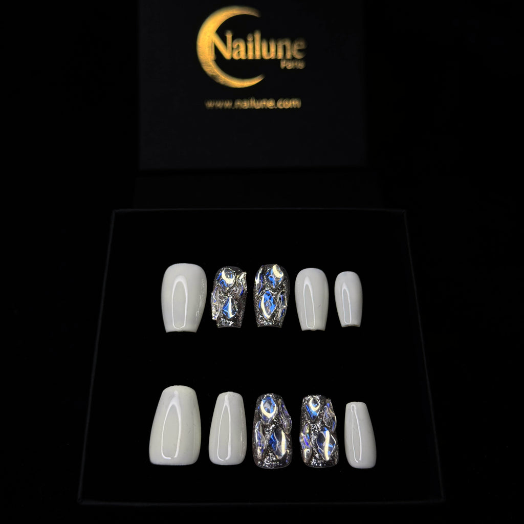 Faux-ongles Cercueil press on Celeste Blanc Brillant