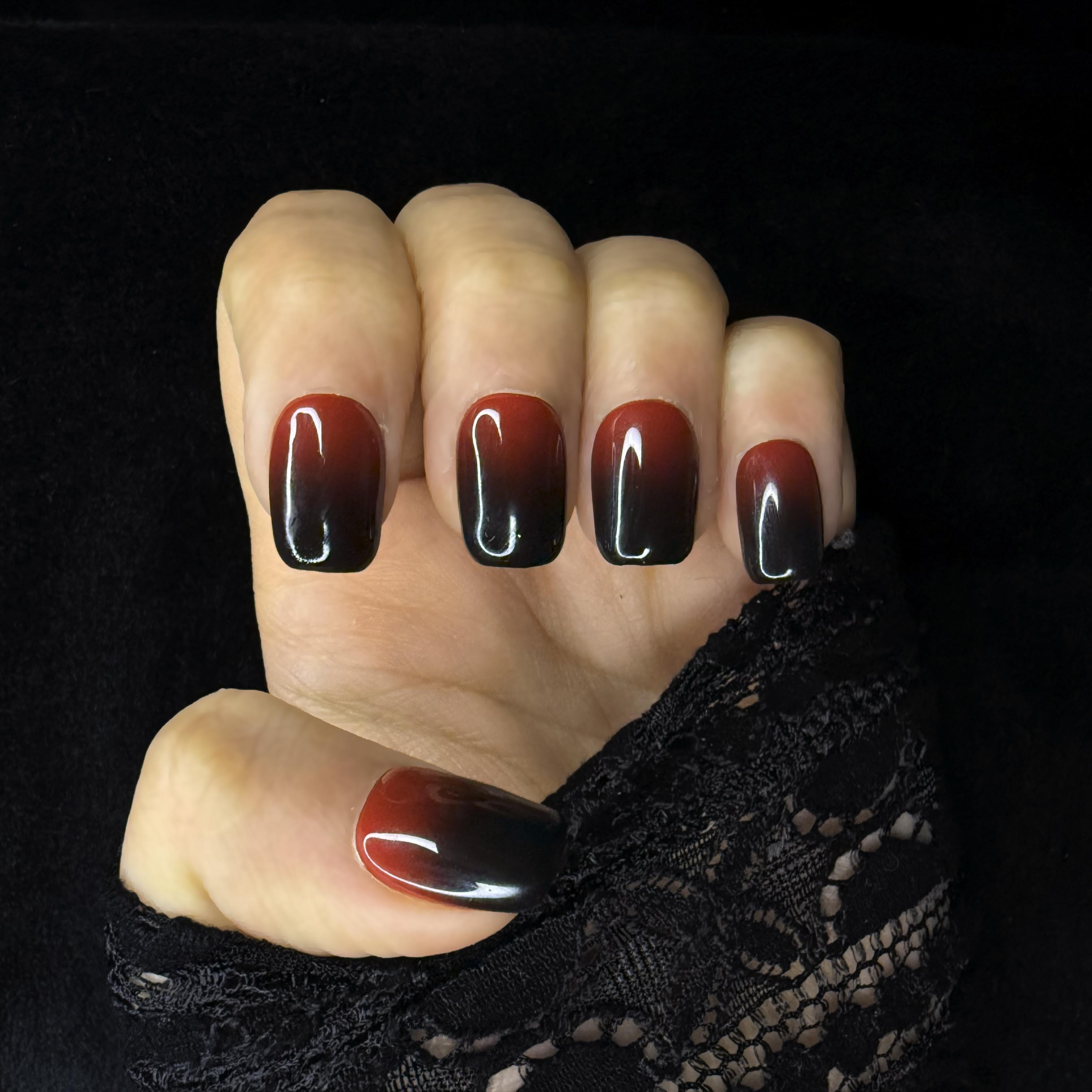 Faux-ongles Carré press on Black Cherry Rouge Brillant