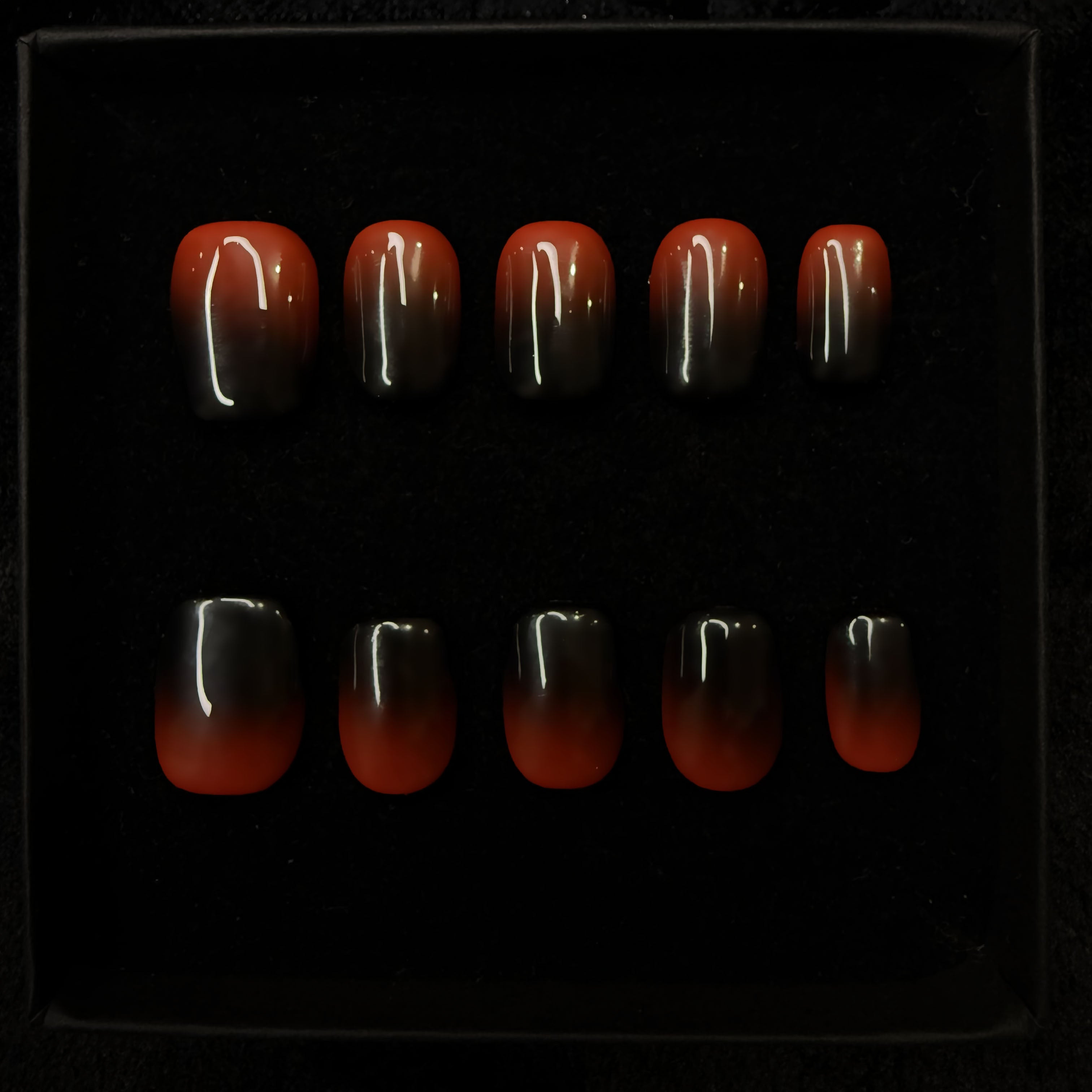 Faux-ongles Carré press on Black Cherry Rouge Brillant