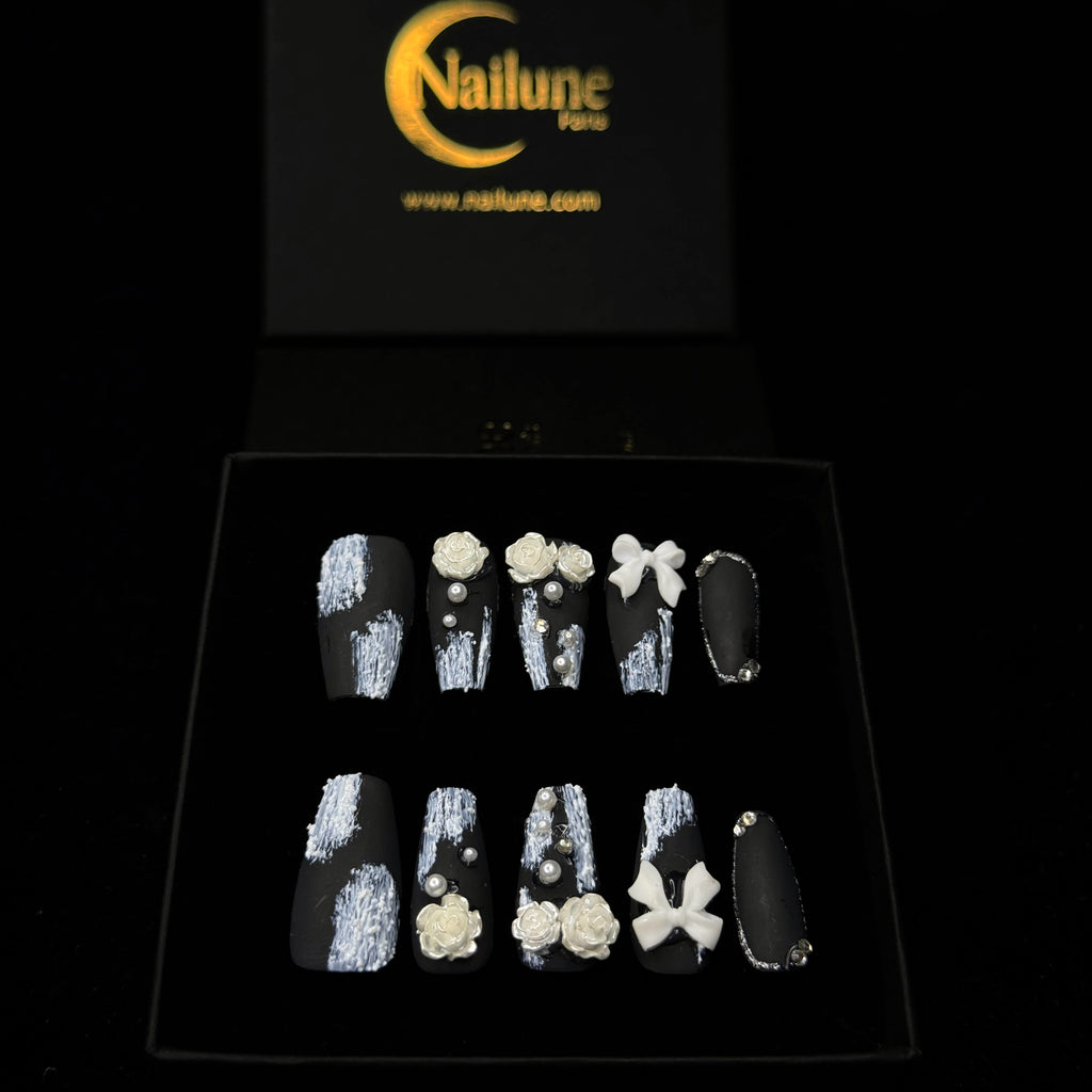 Faux-ongles Cercueil press on Black Velvet Noir Mat