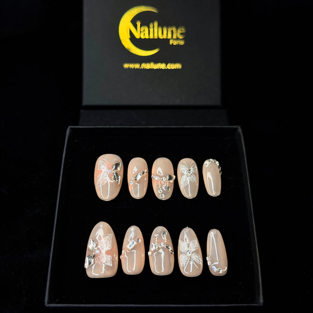 Faux-ongles Rond press on Silver Butterfly Clair Satiné